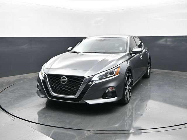 Used 2020 Nissan Altima 2.0 Platinum FWD image 4