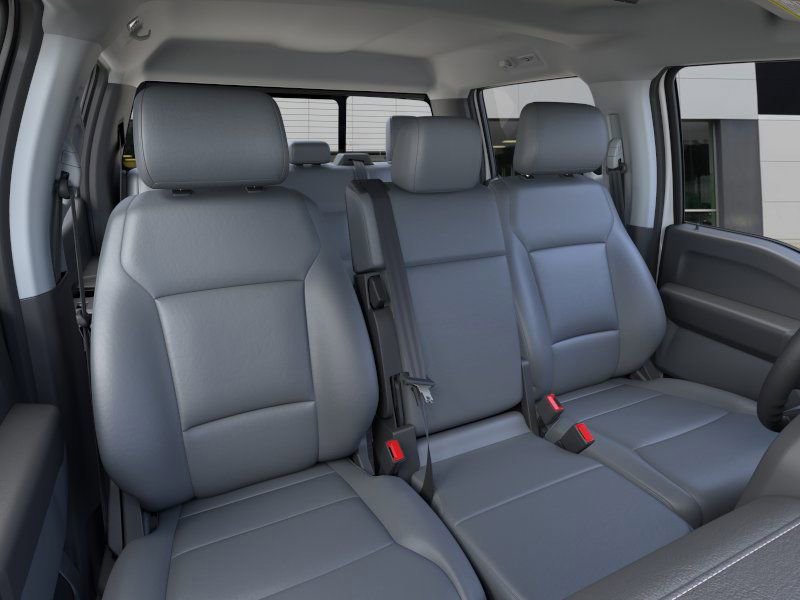 New 2026 Ford F350 4x4 Crew Cab DRW Super Duty image 10