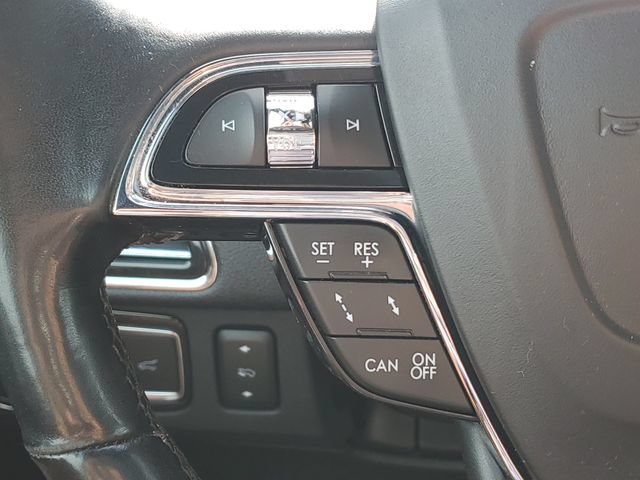 Used 2020 Lincoln Navigator Reserve w/ Luxury Package AWD/4WD image 24