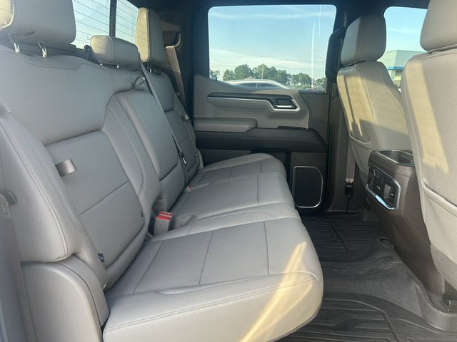 Used 2023 GMC Sierra 1500 SLT w/ SLT Premium Package AWD/4WD image 12