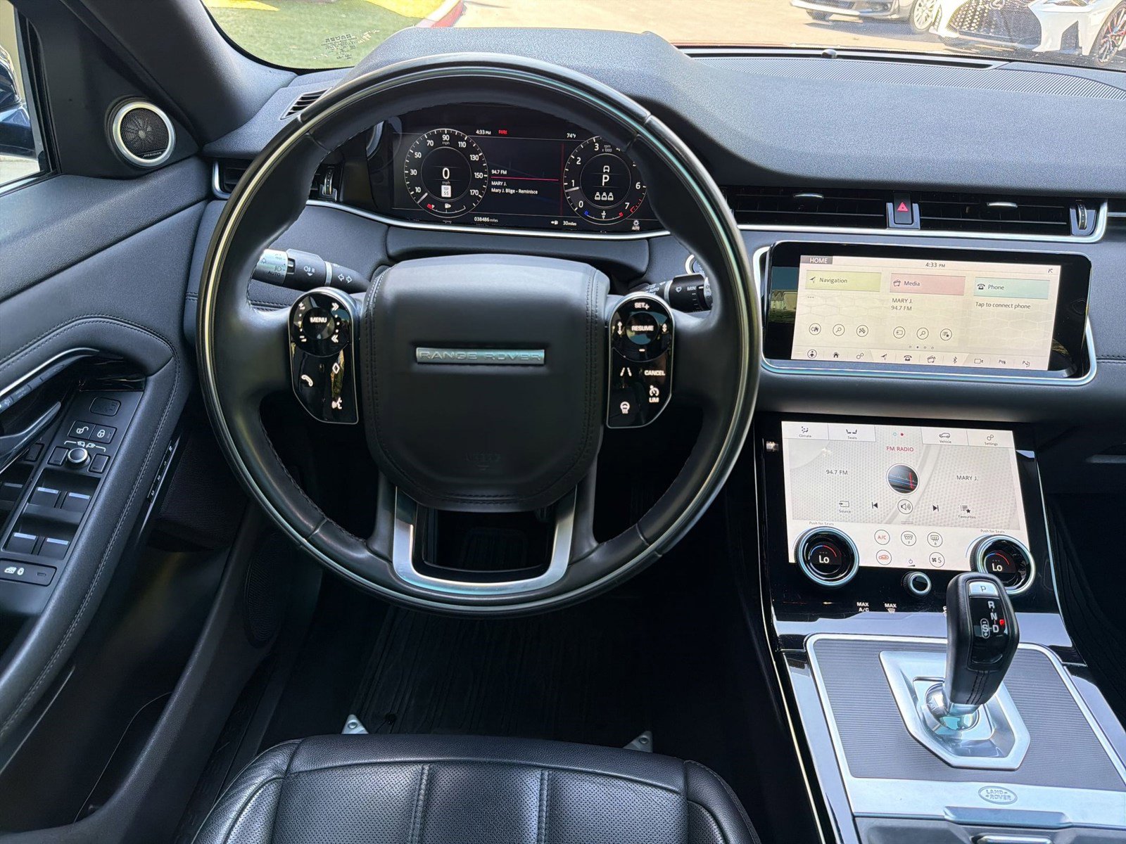 Used 2020 Land Rover Range Rover Evoque SE AWD/4WD image 28