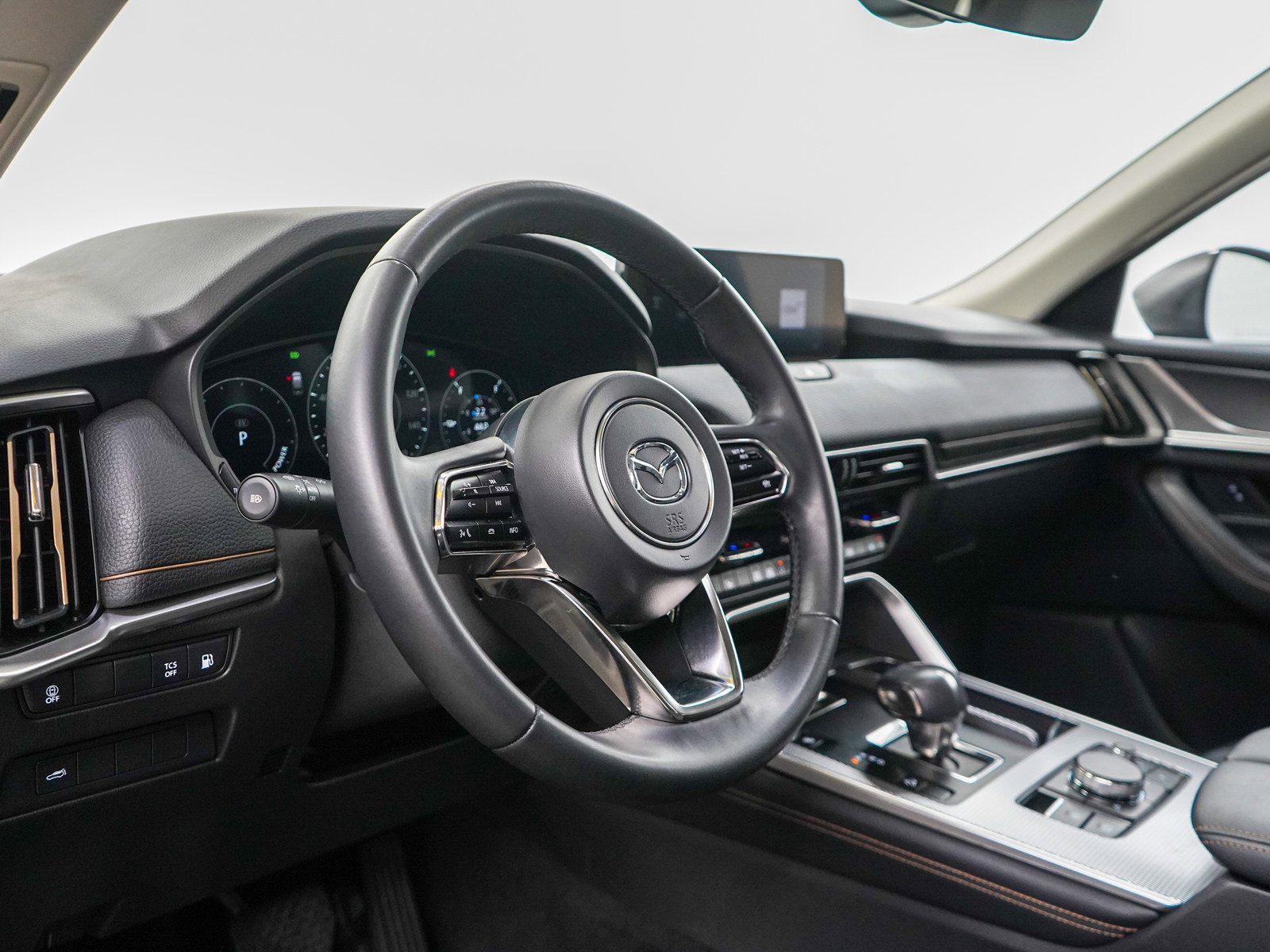 Certified 2024 MAZDA CX-90 Plug-In Hybrid w/ Preferred image 18