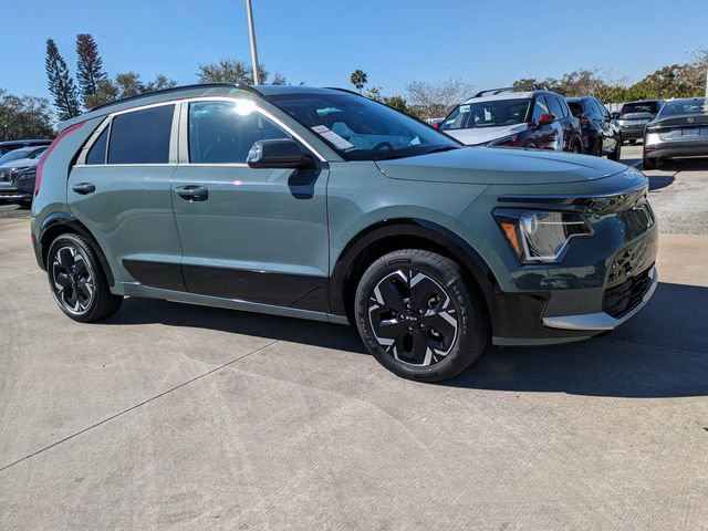 Used 2024 Kia Niro Wind image 2