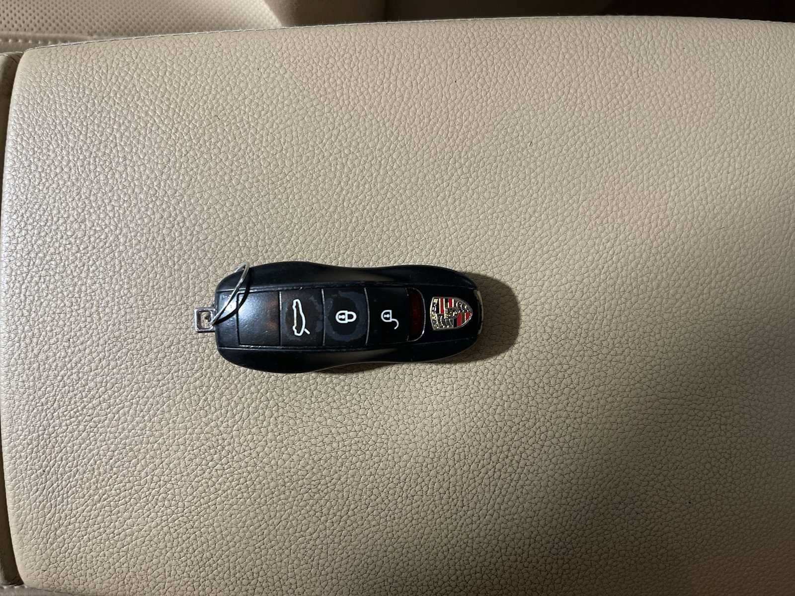 Used 2015 Porsche Panamera 4 w/ Premium Package Plus AWD/4WD image 20