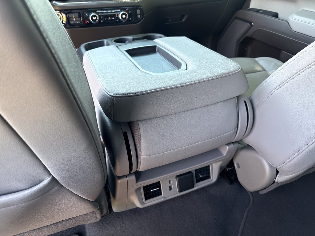 Certified 2025 GMC Sierra 1500 4x4 Crew Cab SLT image 34
