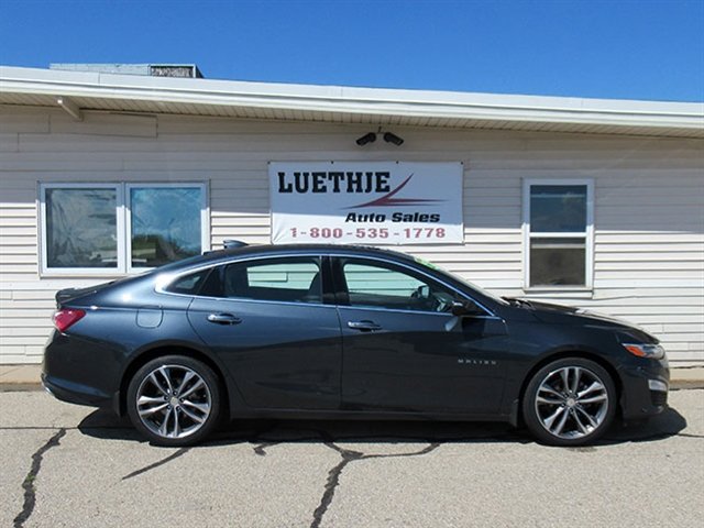 Used 2019 Chevrolet Malibu Premier w/ Sun and Wheel Package image 3