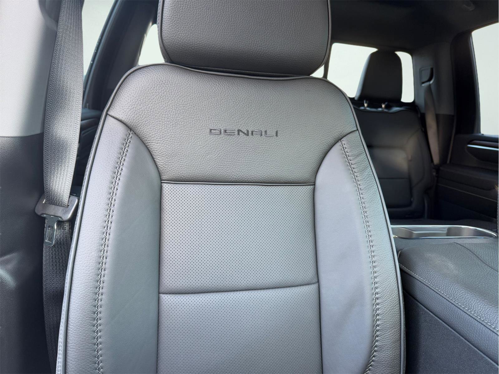 New 2026 GMC Sierra 3500 Denali image 21