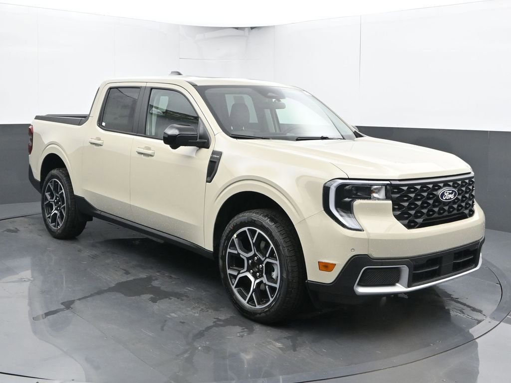 New 2025 Ford Maverick Lariat w/ 4K Tow Package image 2