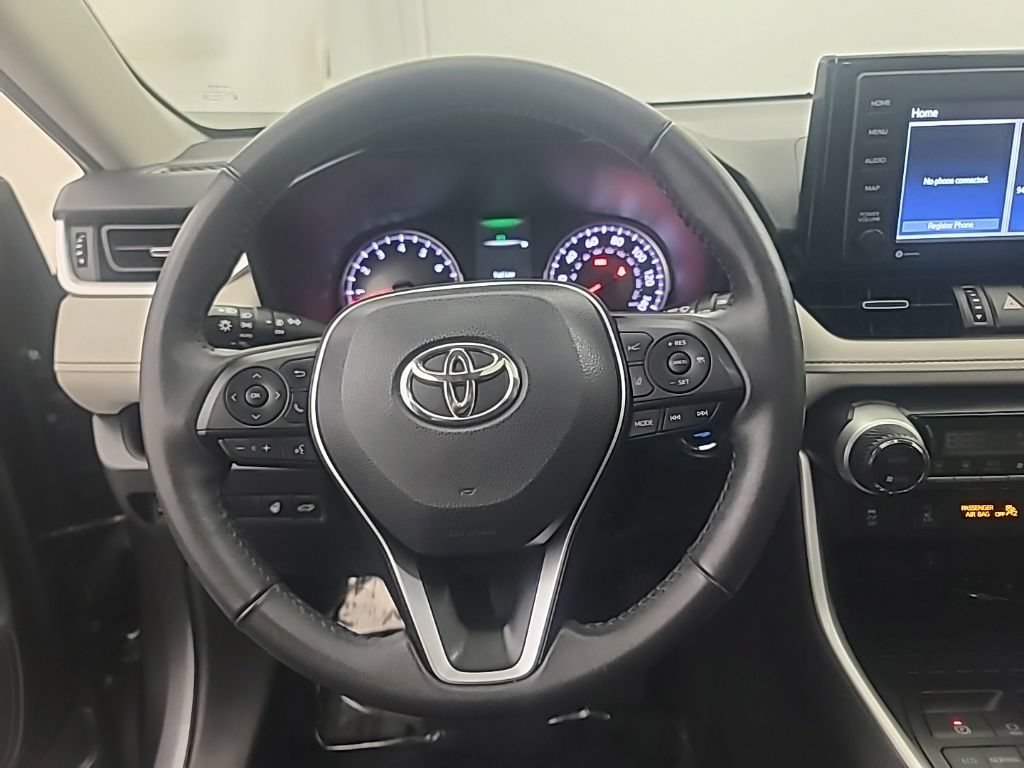 Used 2022 Toyota RAV4 XLE Premium AWD/4WD image 33
