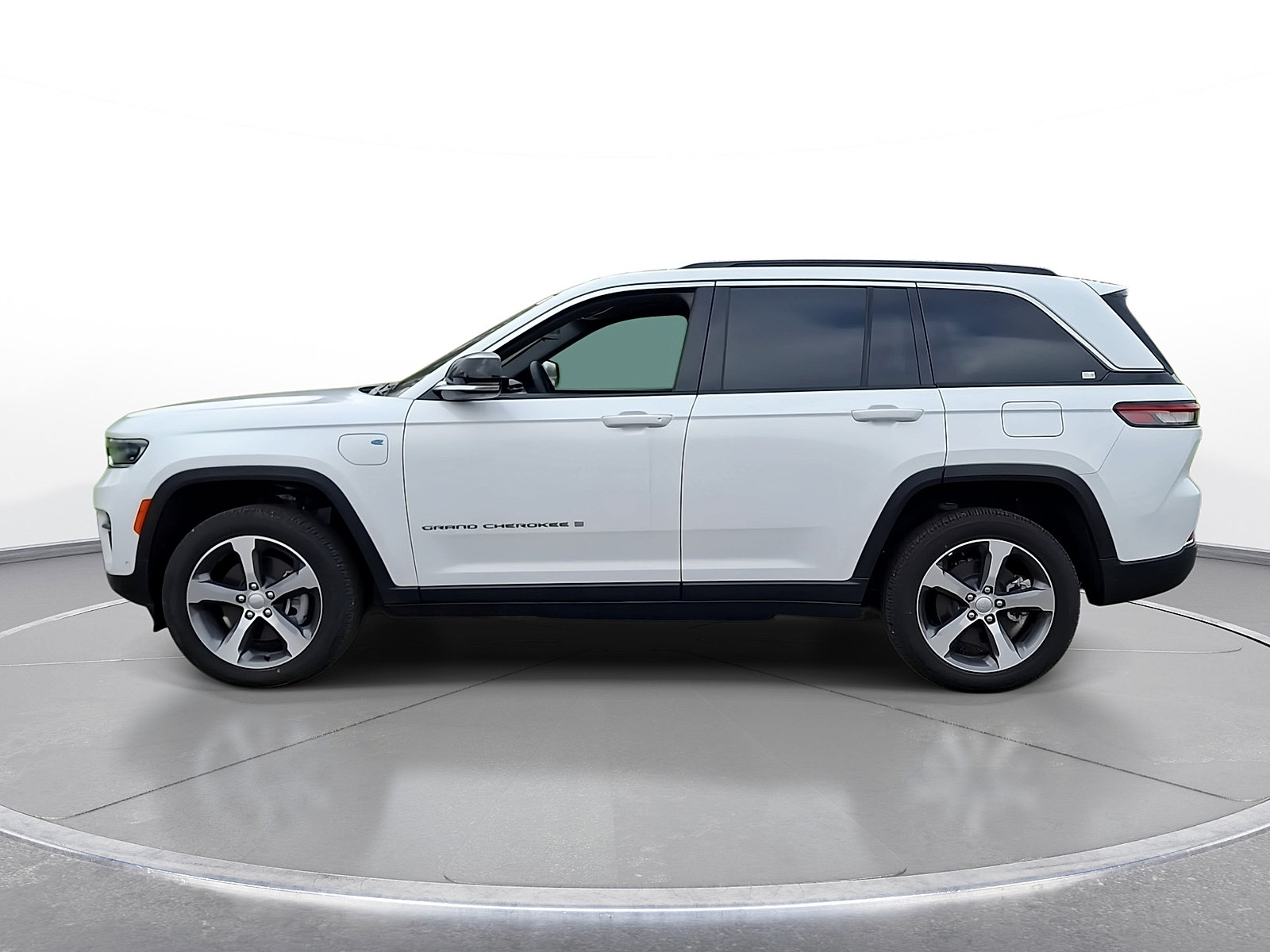 New 2024 Jeep Grand Cherokee Limited 4xe w/ Luxury Tech Group II AWD/4WD image 5