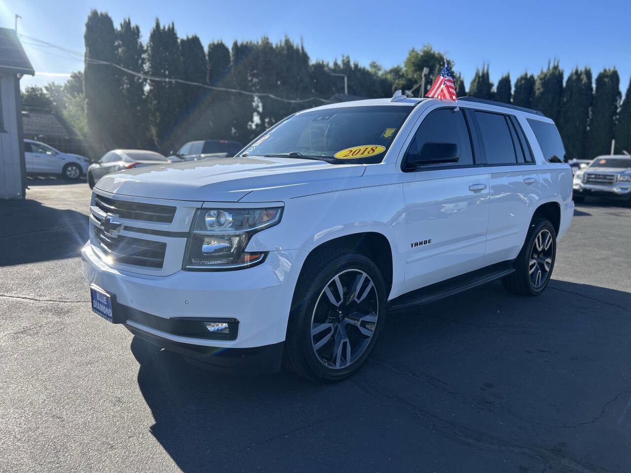 Used 2018 Chevrolet Tahoe Premier w/ RST Edition image 4