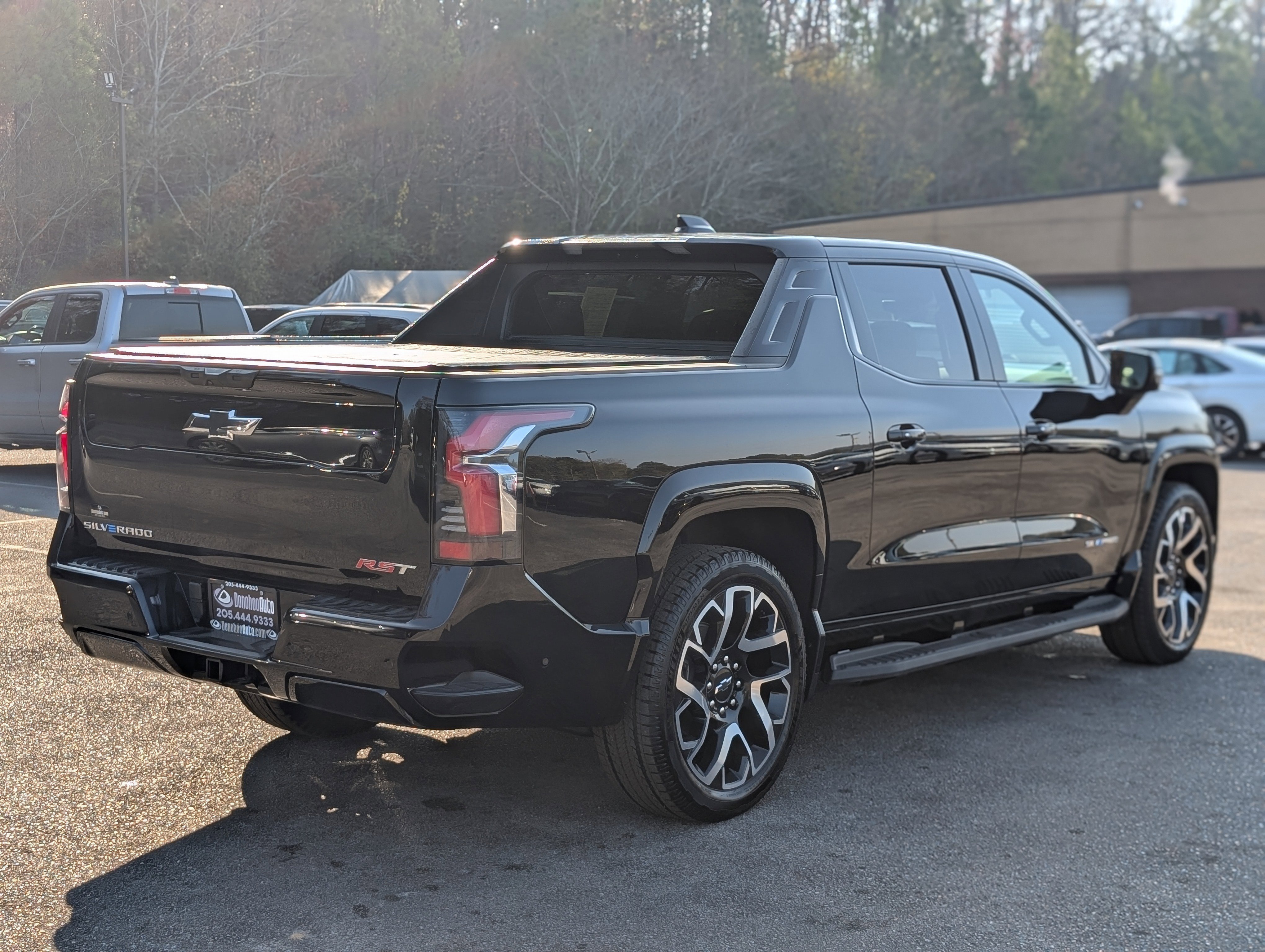 Used 2024 Chevrolet Silverado EV RST image 9