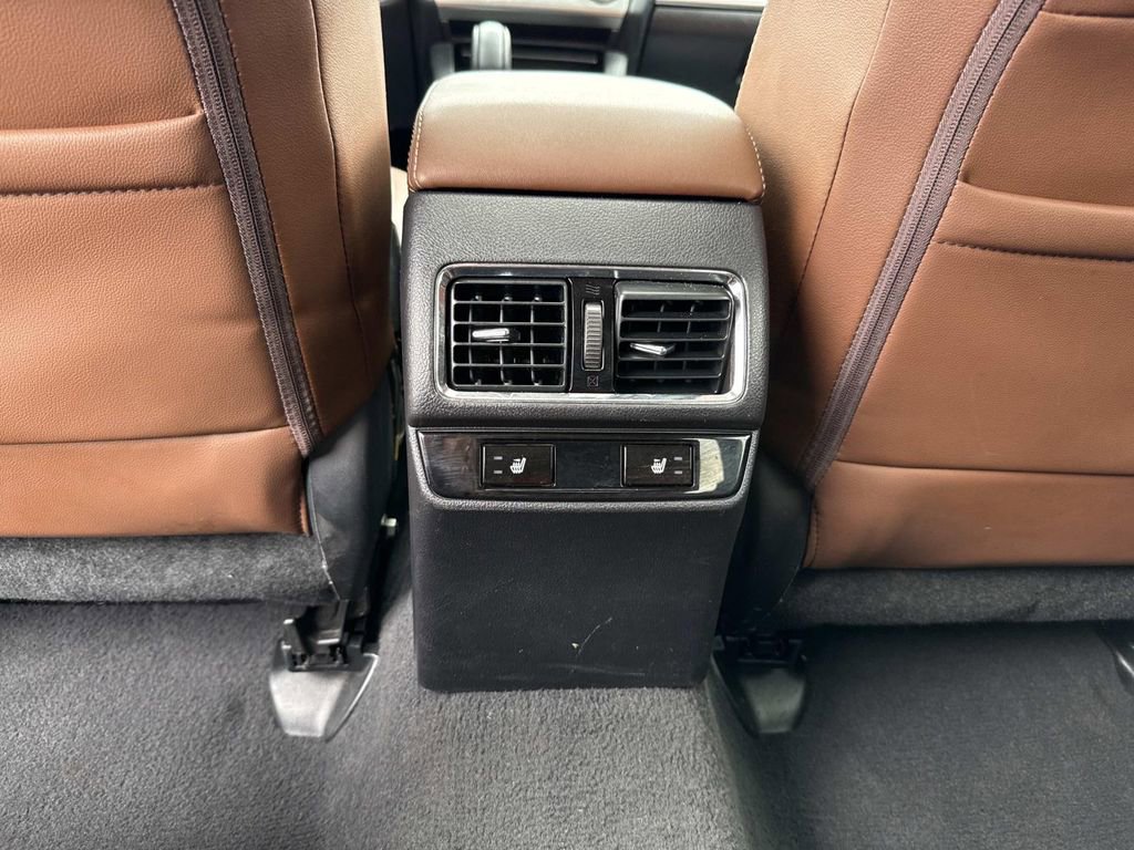 Used 2017 Subaru Outback 2.5i Touring AWD/4WD image 20