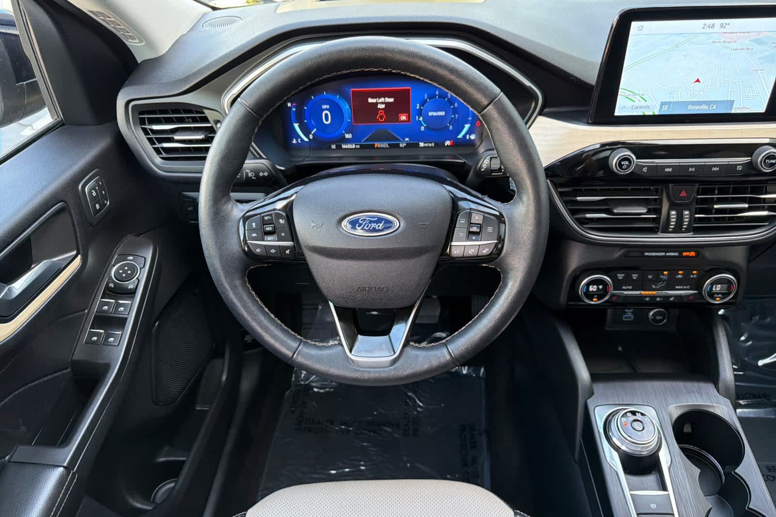 Used 2021 Ford Escape Titanium w/ Titanium Elite Package AWD/4WD image 15