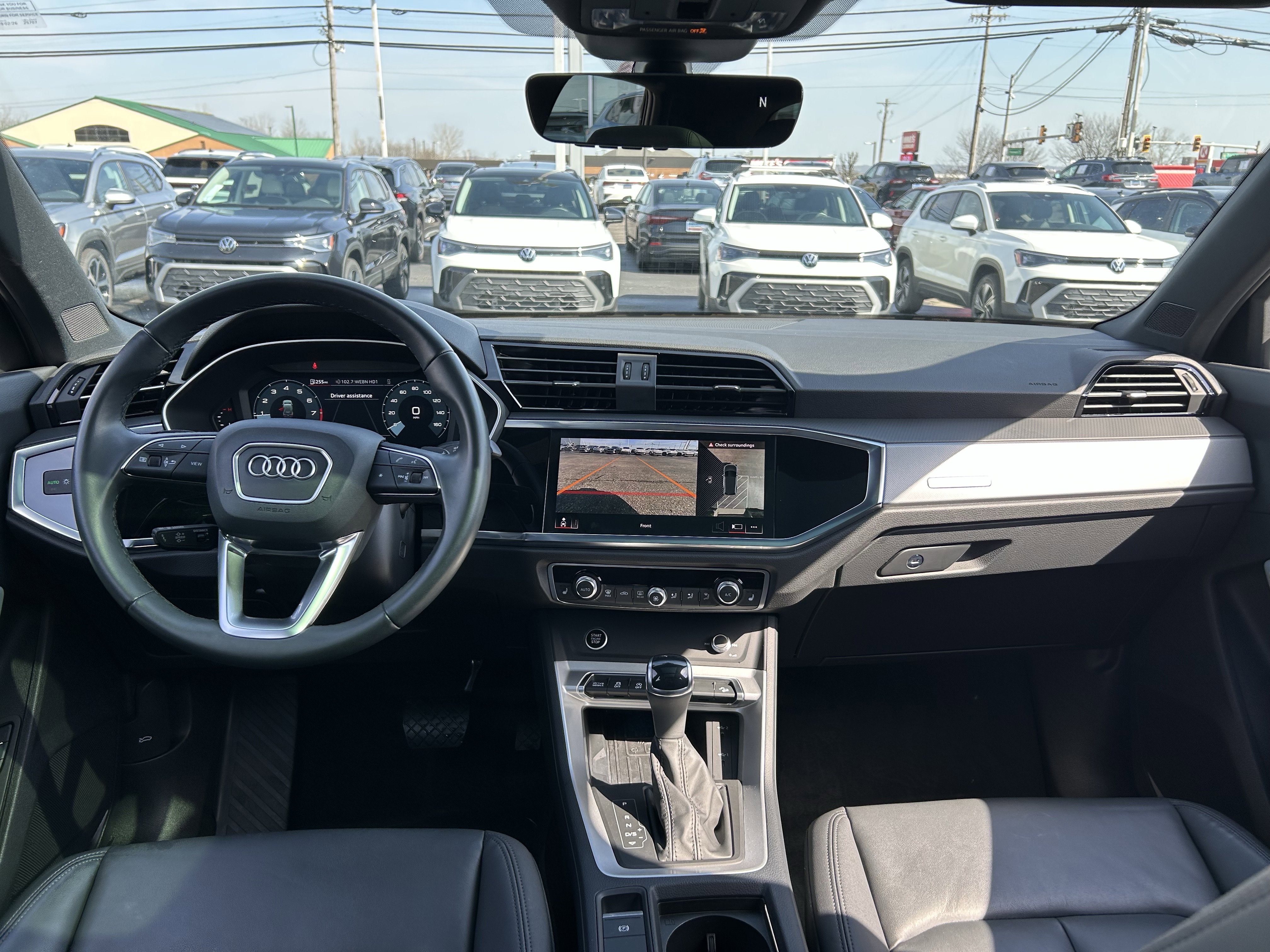 Used 2024 Audi Q3 2.0T Premium Plus image 9