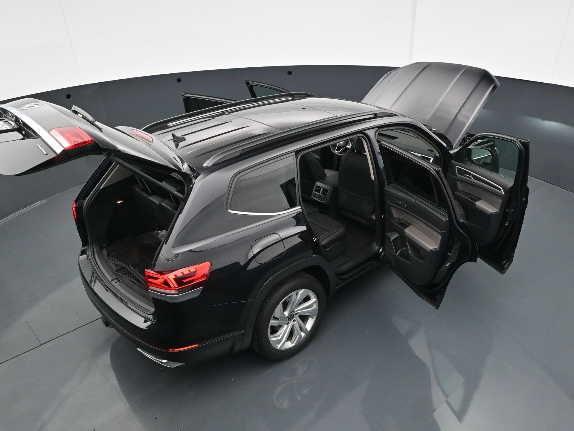 Used 2023 Volkswagen Atlas SE w/ Panoramic Sunroof Package AWD/4WD image 44