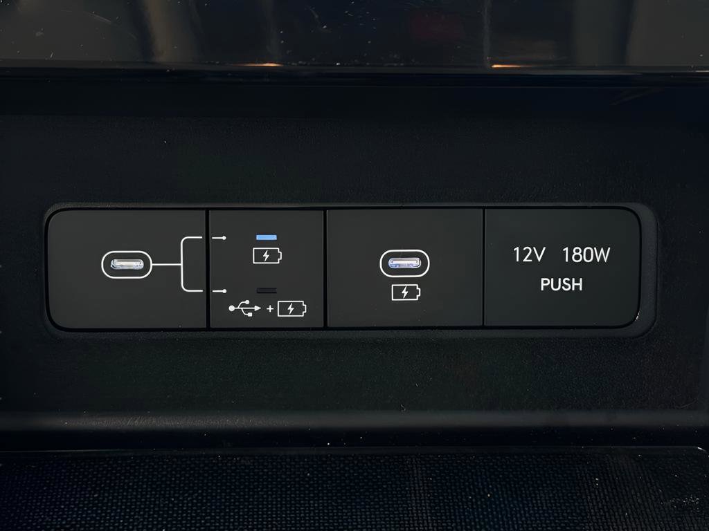 Used 2025 Hyundai Sonata SE FWD image 29