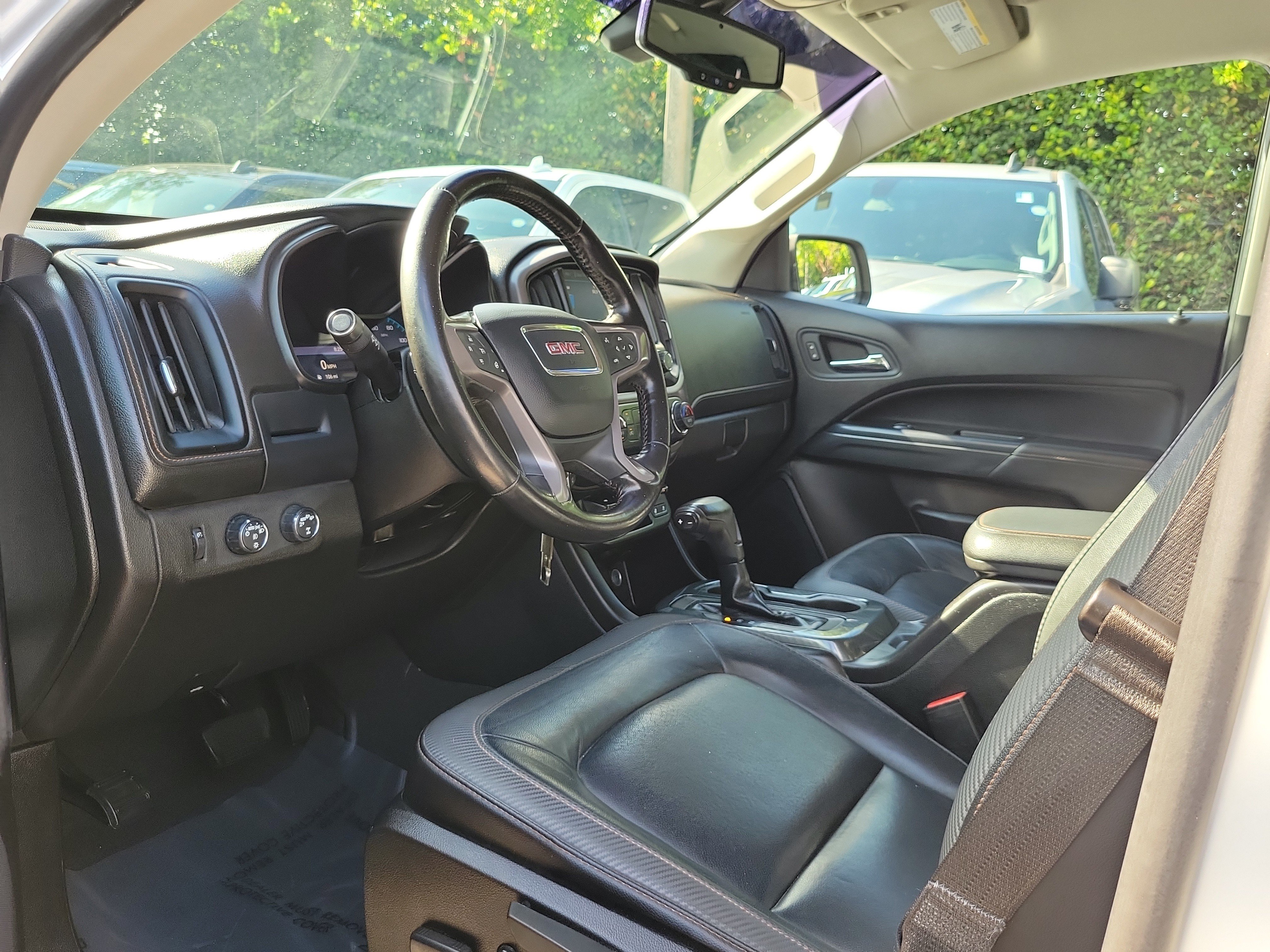 Used 2021 GMC Canyon AT4 w/ Trailering Package AWD/4WD image 10