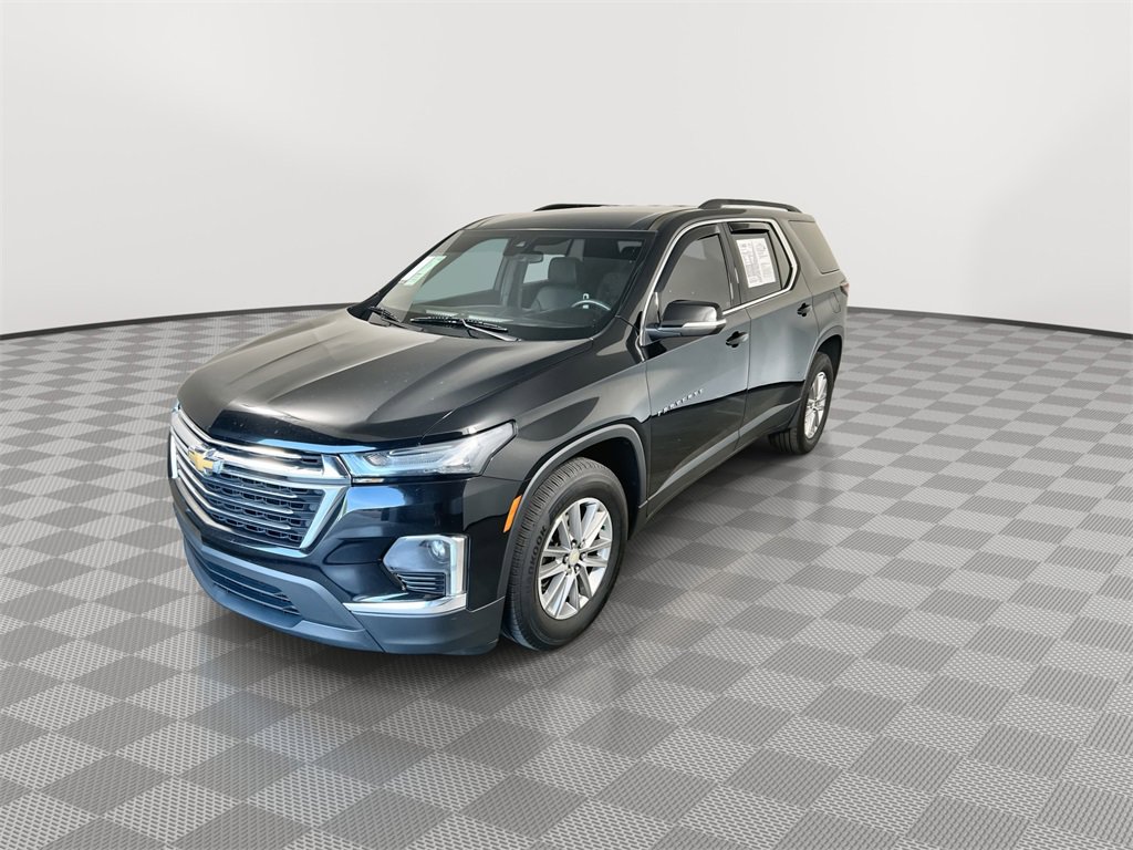 Used 2022 Chevrolet Traverse LT image 4