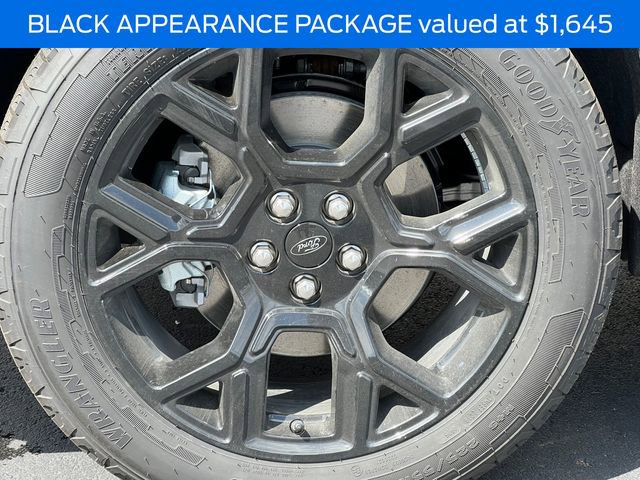 New 2026 Ford Maverick Lariat w/ Black Appearance Package image 7