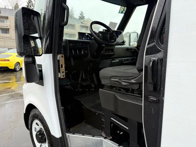 Used 2024 Chevrolet Brightdrop 600 w/ Commercial Equipment Package image 16