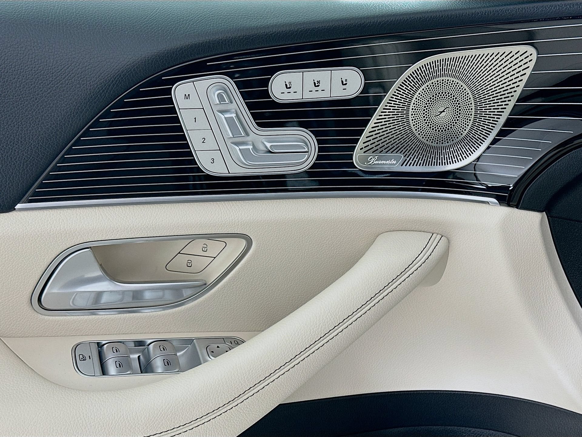 New 2026 Mercedes-Benz GLE 450 4MATIC image 19