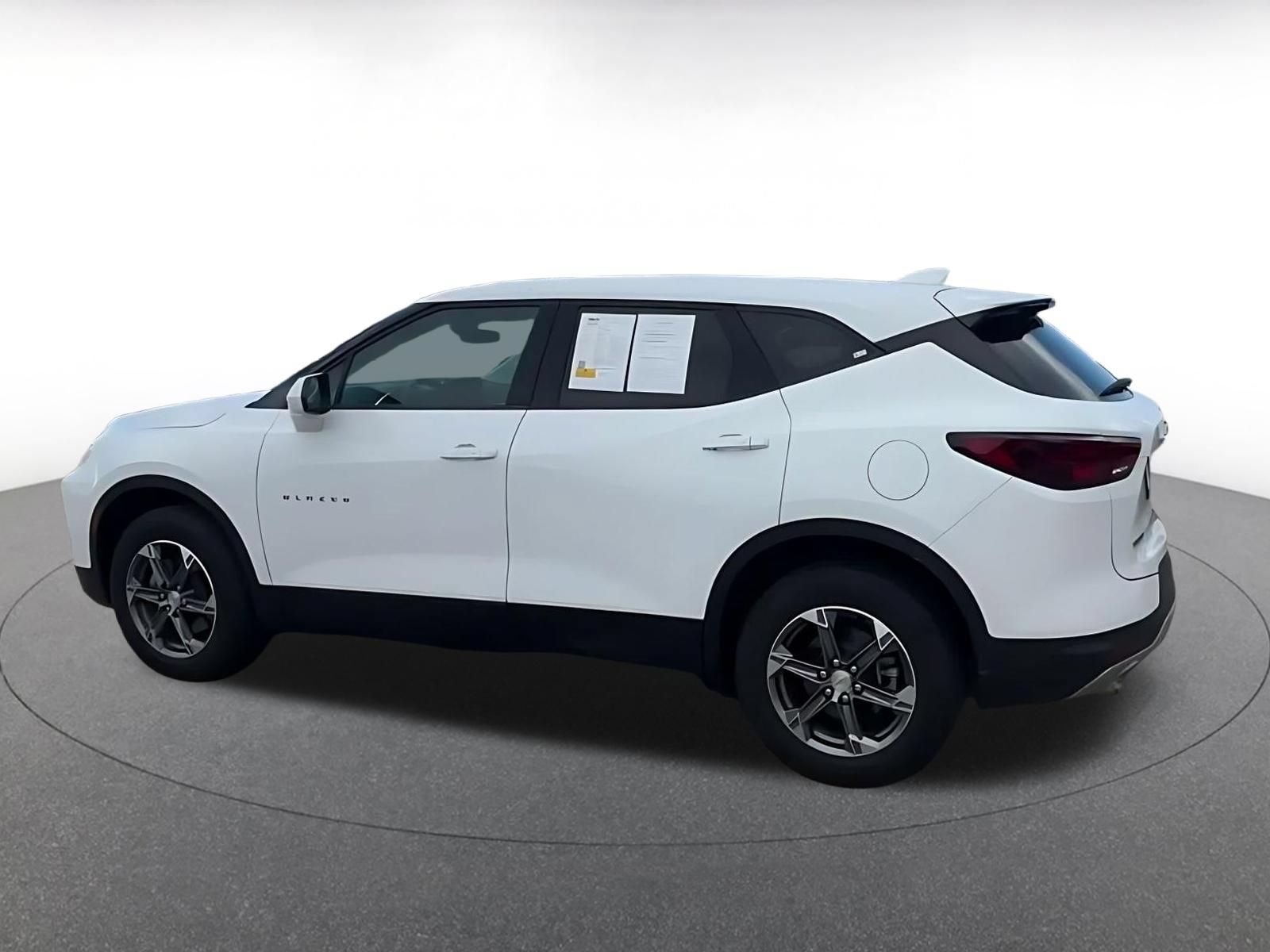 Used 2026 Chevrolet Blazer LT FWD image 10