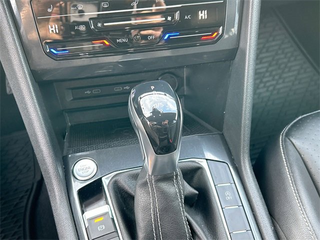 Used 2022 Volkswagen Tiguan SE image 15