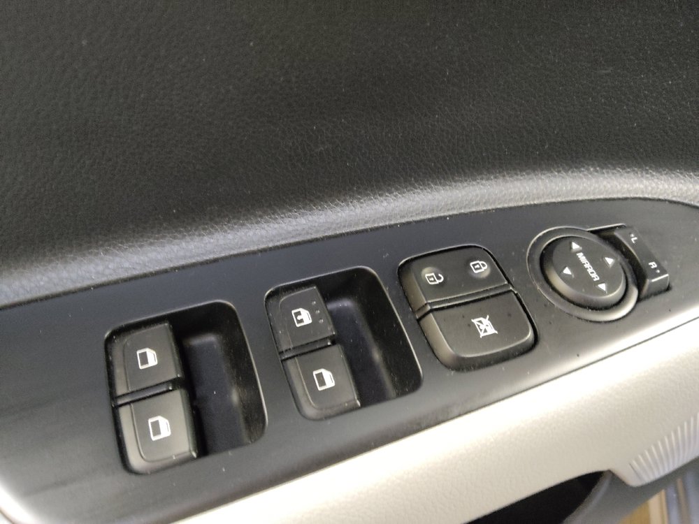 Used 2021 Kia Rio S FWD image 27