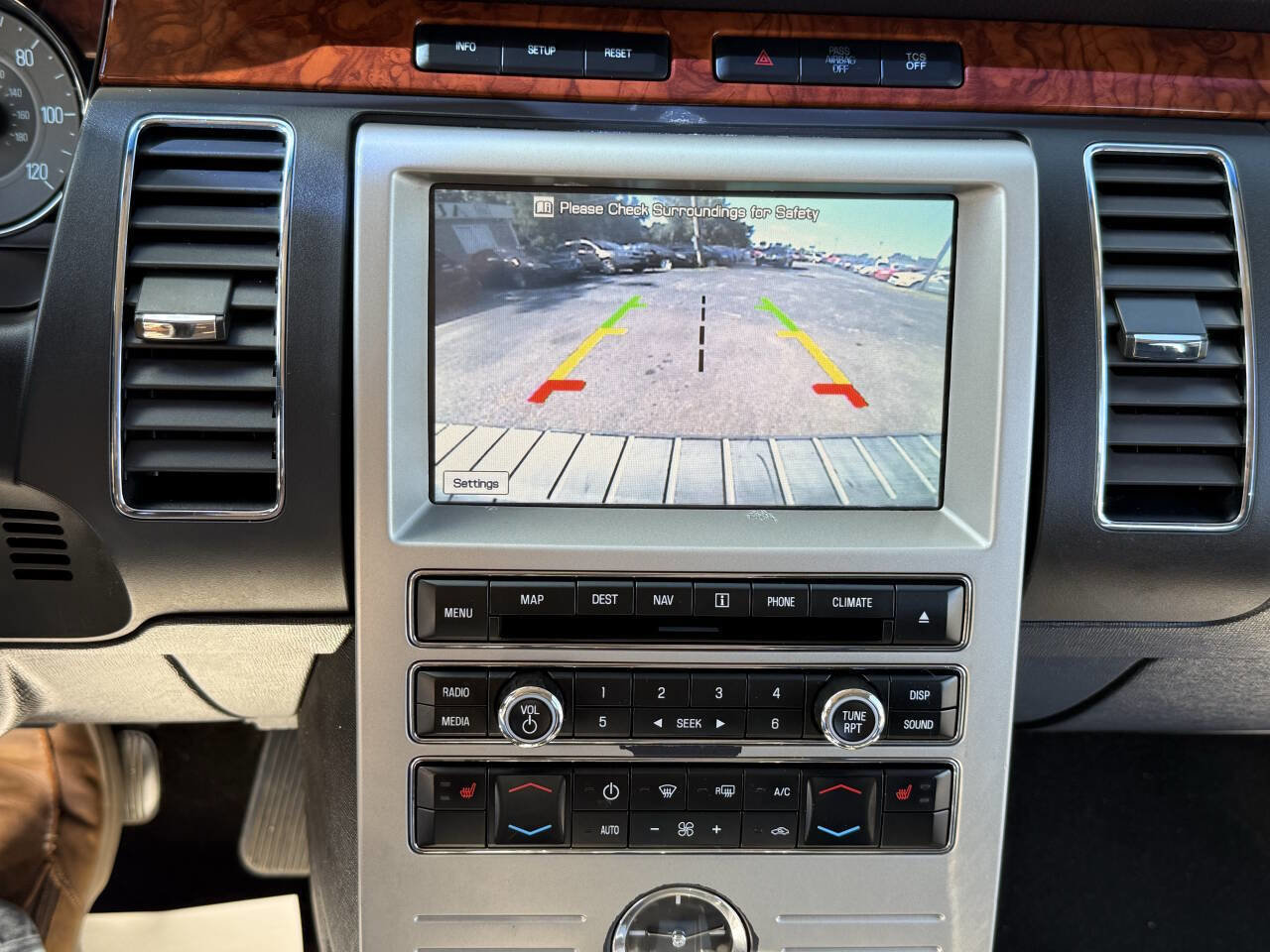 Used 2011 Ford Flex Limited w/ Rapid Spec Order Code AWD/4WD image 13