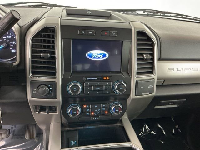 Used 2021 Ford F350 Lariat w/ FX4 Off-Road Package AWD/4WD image 18