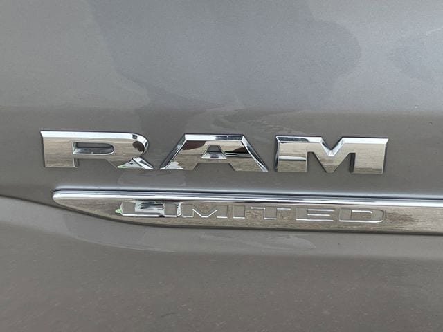 Used 2023 RAM 1500 Limited AWD/4WD image 31