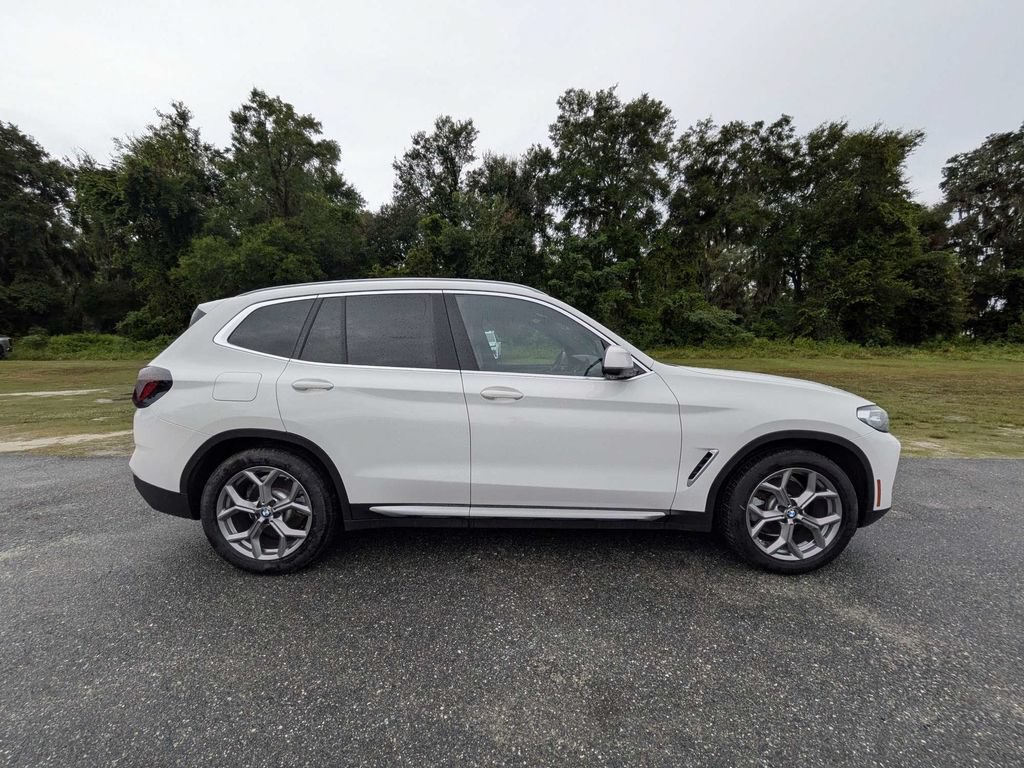 Used 2022 BMW X3 sDrive30i w/ Premium Package 2 RWD image 2