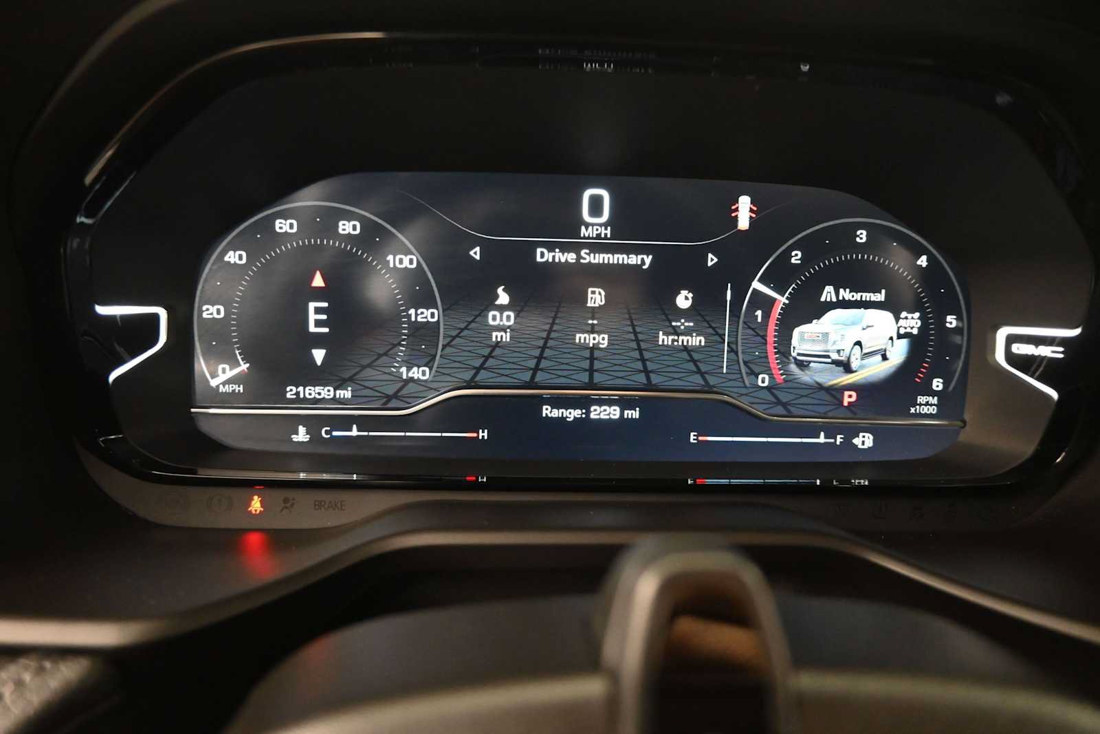 Used 2024 GMC Yukon XL Denali w/ Advanced Technology Package AWD/4WD image 18