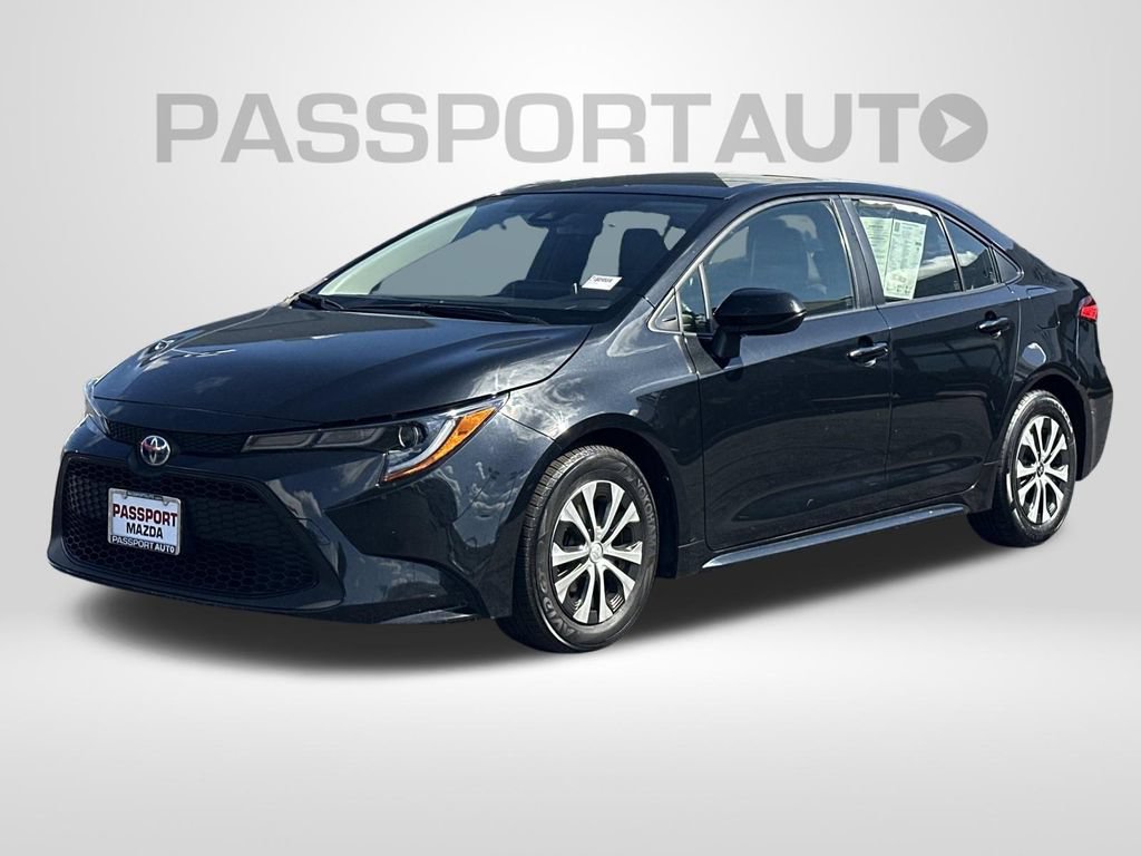 Used 2022 Toyota Corolla LE w/ Premium Interior Package FWD image 1