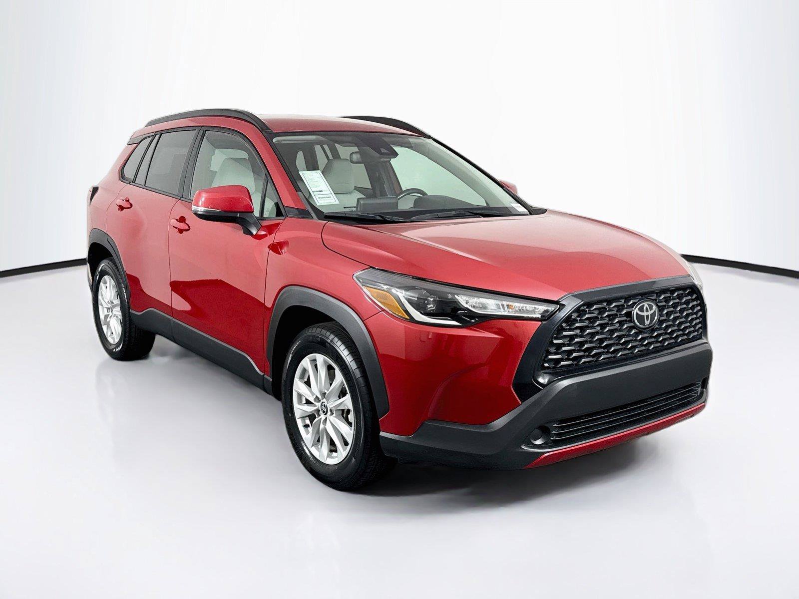 Used 2022 Toyota Corolla Cross LE FWD image 8