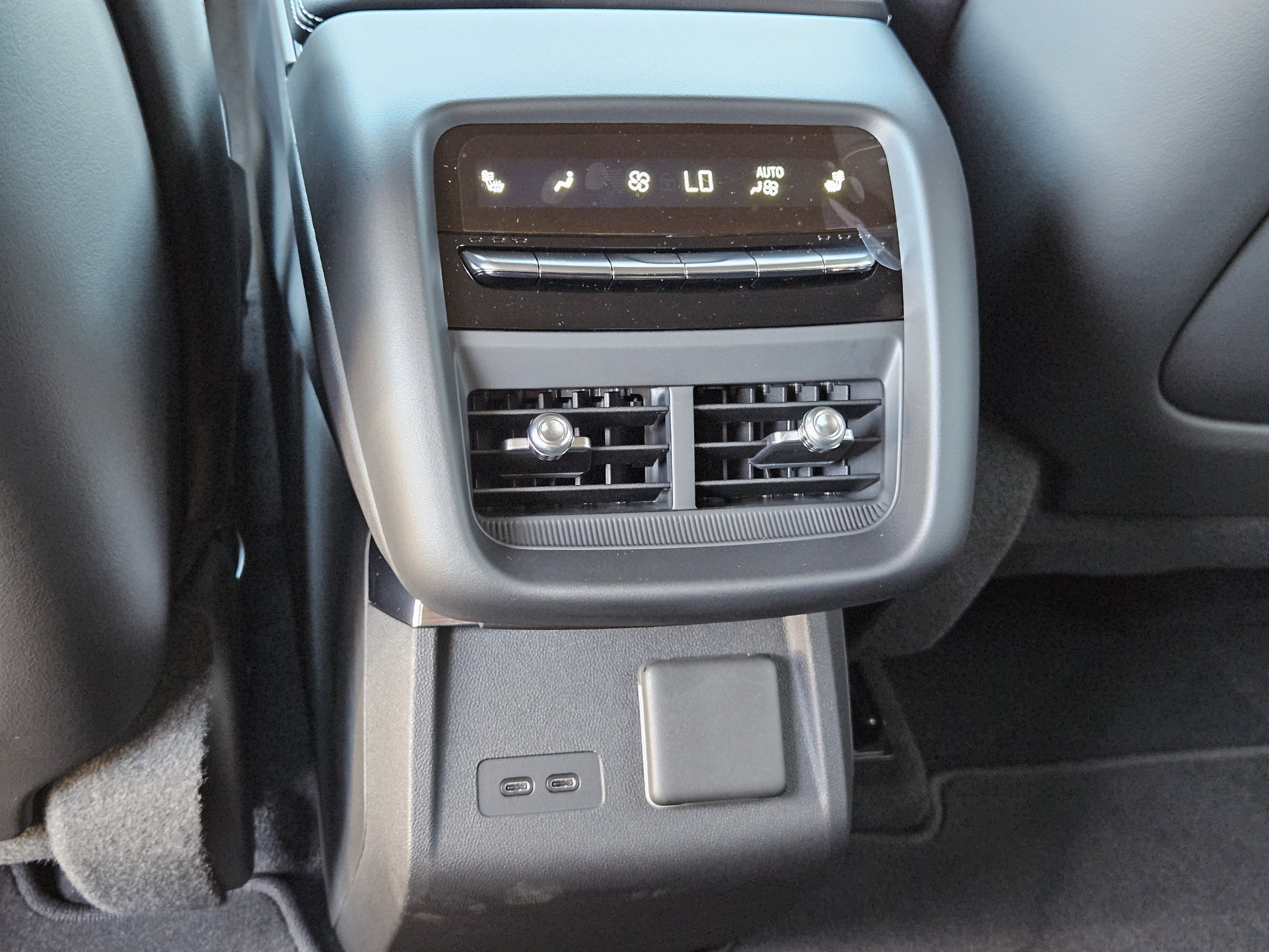 New 2026 Cadillac Lyriq V AWD/4WD image 19