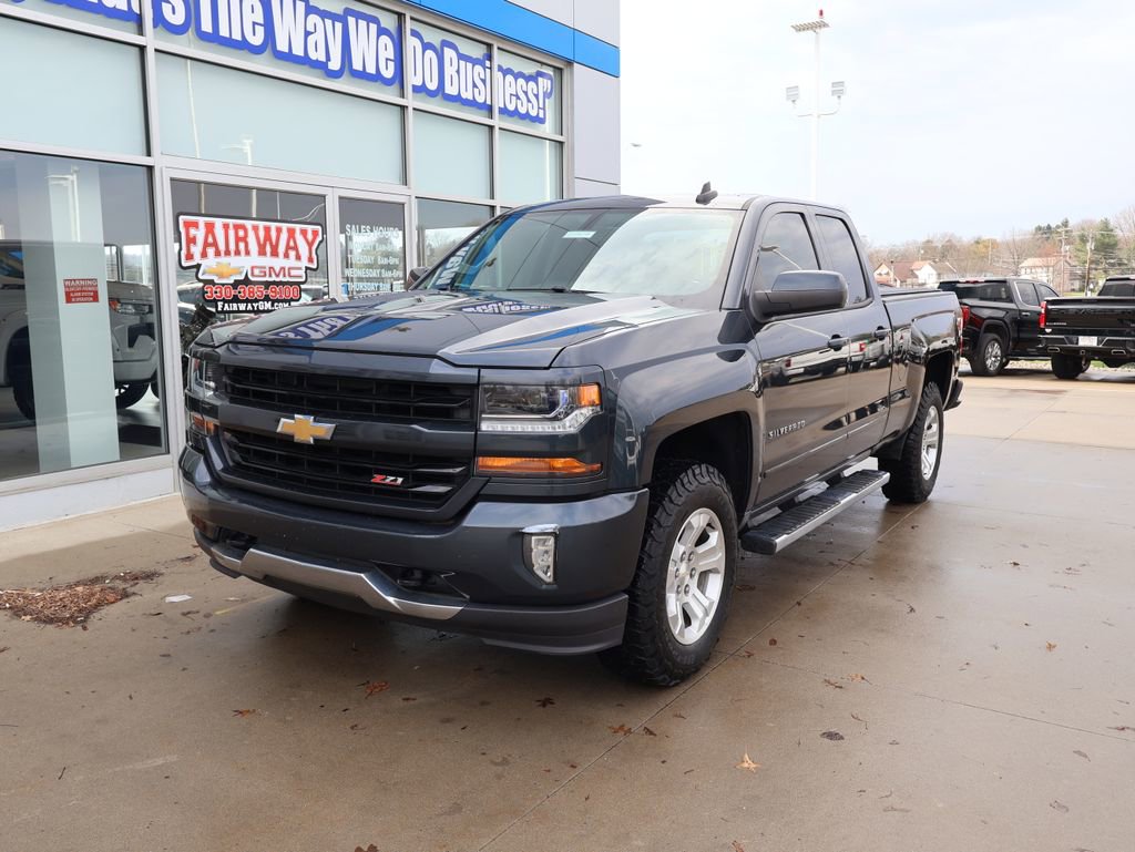 Used 2018 Chevrolet Silverado 1500 LT w/ All Star Edition image 6