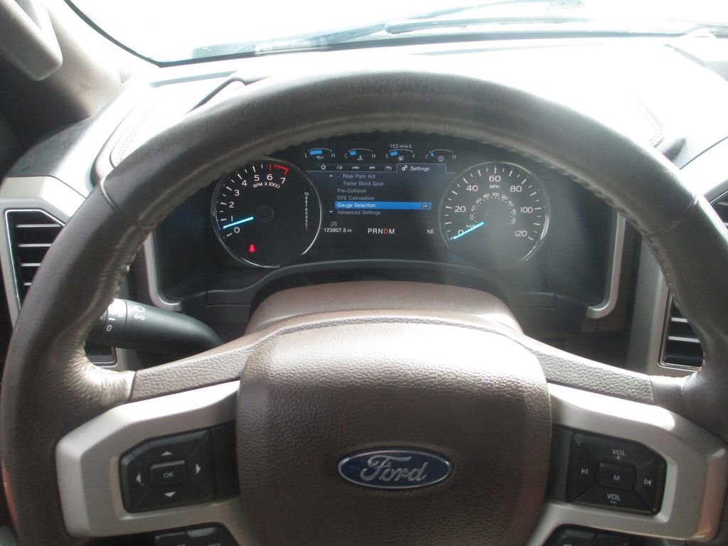 Used 2019 Ford F150 King Ranch w/ Equipment Group 601A Luxury RWD image 32