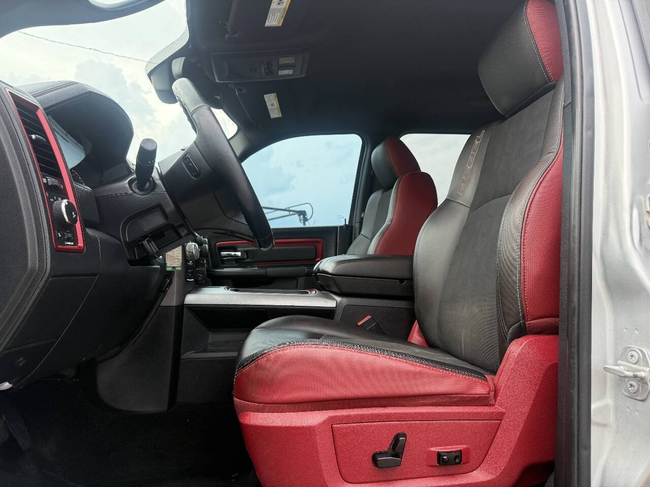 Used 2016 RAM 1500 Rebel w/ Luxury Group AWD/4WD image 2