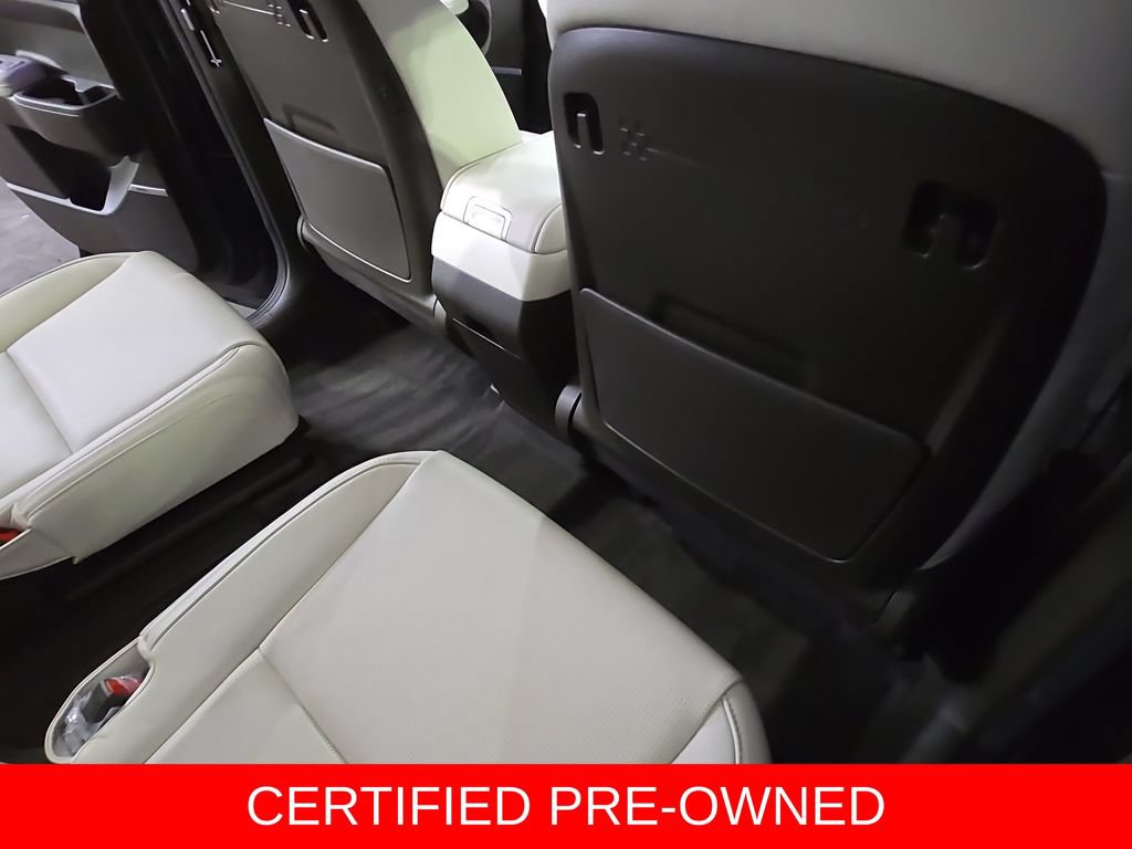 Used 2025 Hyundai Santa Fe Calligraphy FWD image 12