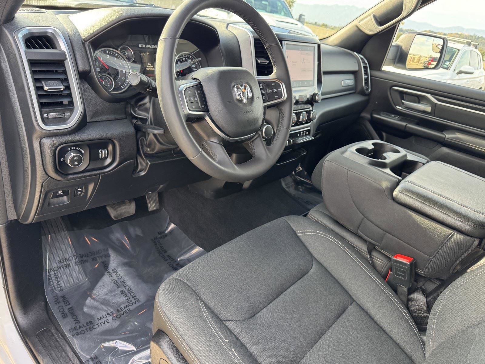 Used 2025 RAM 1500 Big Horn AWD/4WD image 15