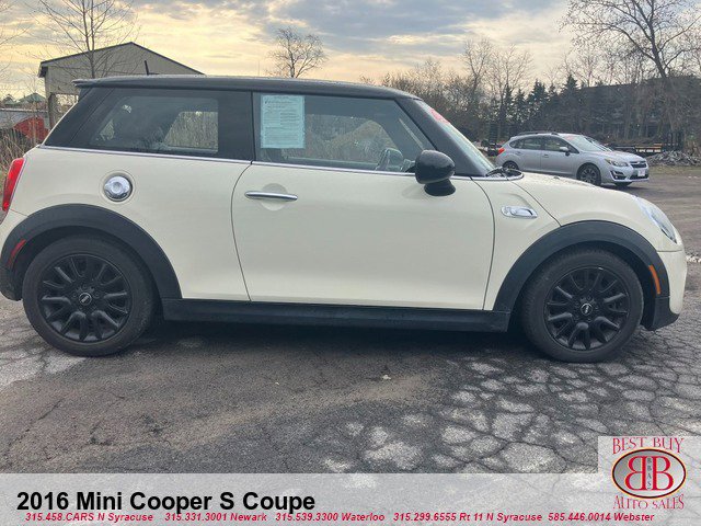 Used 2016 MINI Cooper S FWD image 8