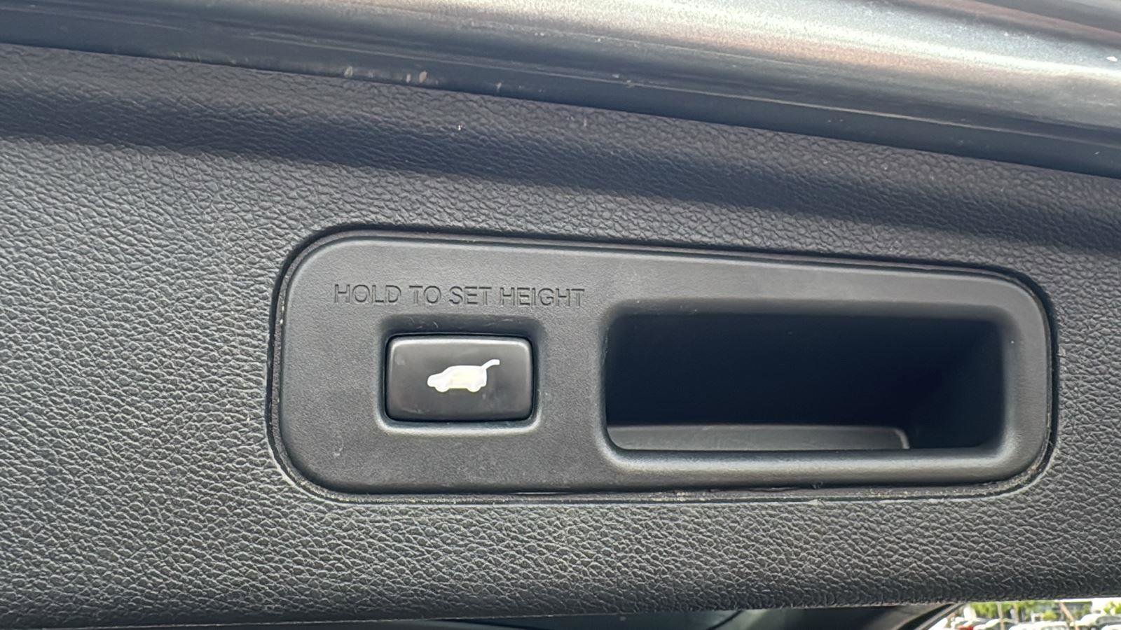 Used 2018 Honda Odyssey Touring image 29