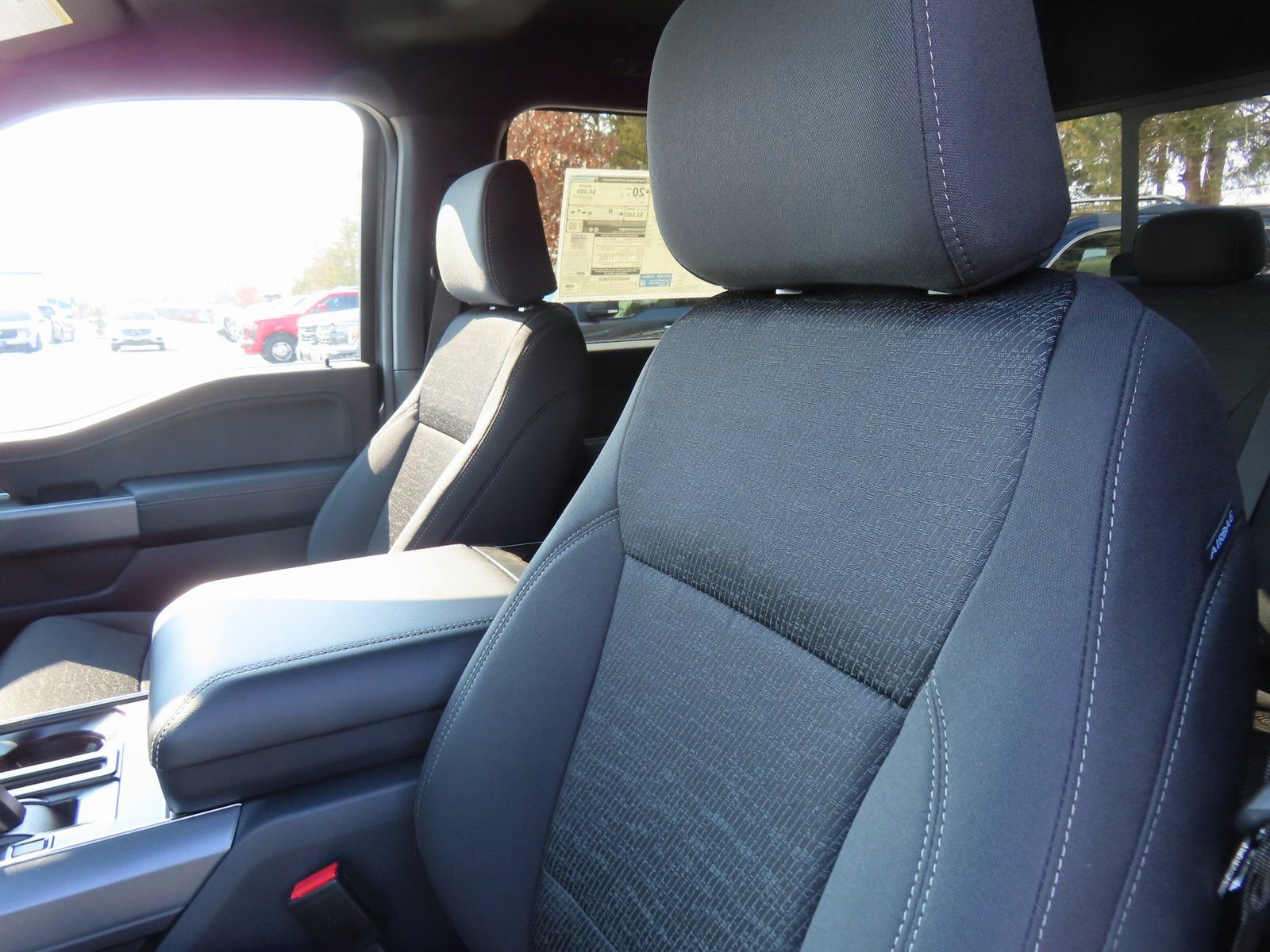 New 2026 Ford F150 XLT w/ Equipment Group 302A MID image 15