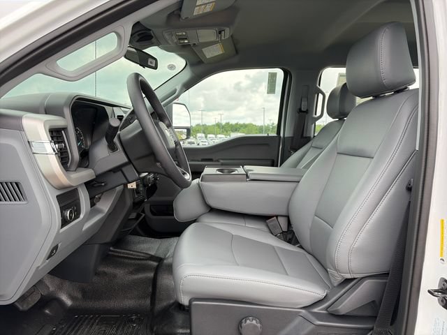 New 2026 Ford F250 XL w/ XL Driver Assist Package AWD/4WD image 14