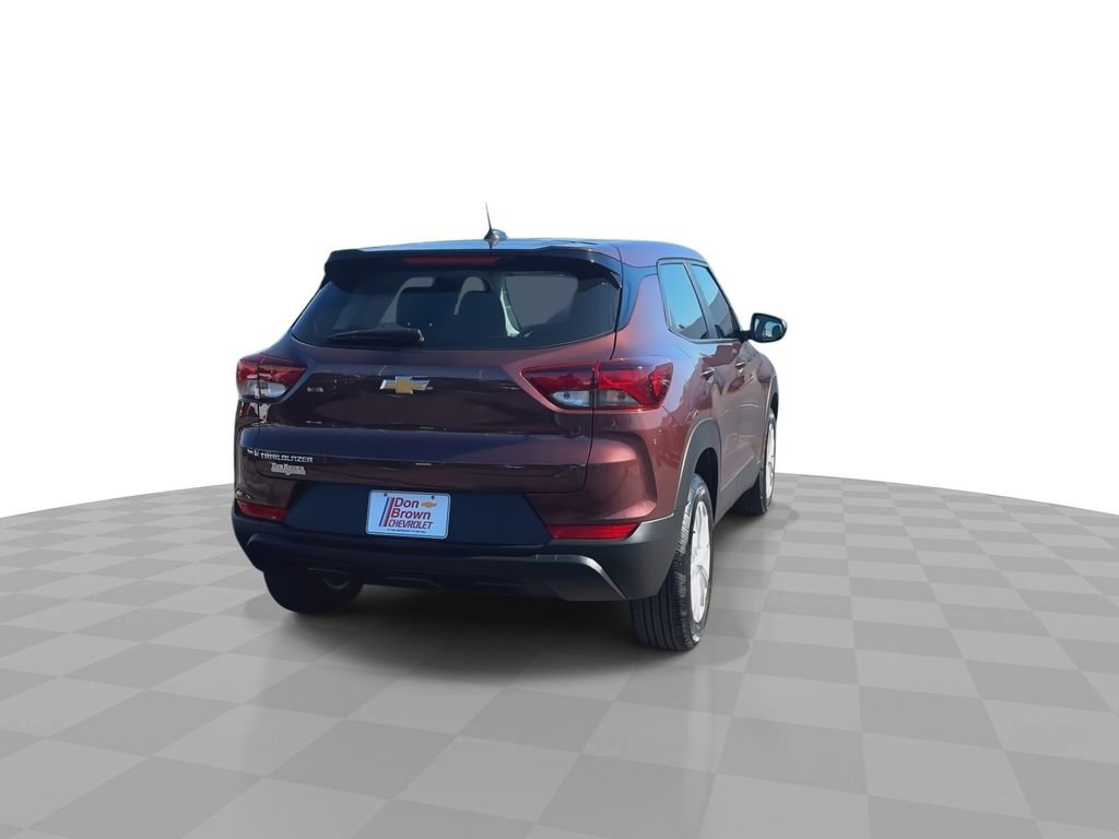 Used 2023 Chevrolet TrailBlazer LS image 8