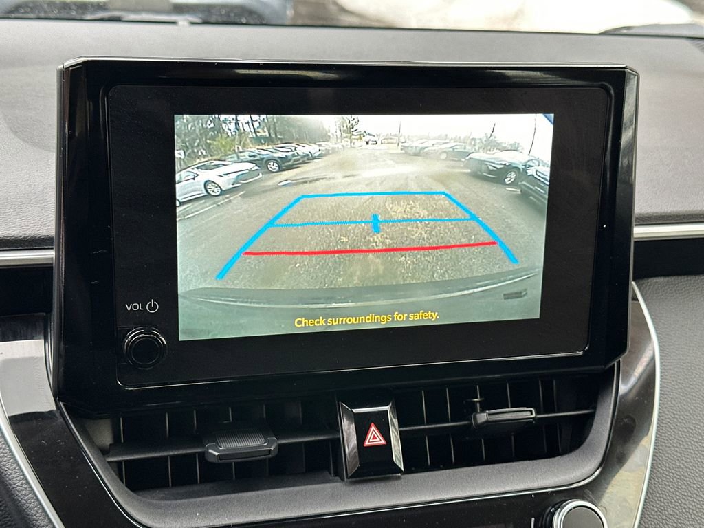 Used 2025 Toyota Corolla LE image 25