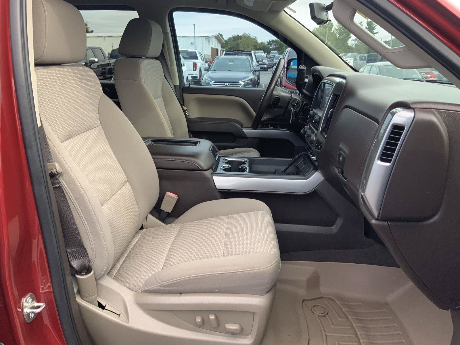 Used 2018 Chevrolet Silverado 1500 LT w/ Texas Edition AWD/4WD image 53