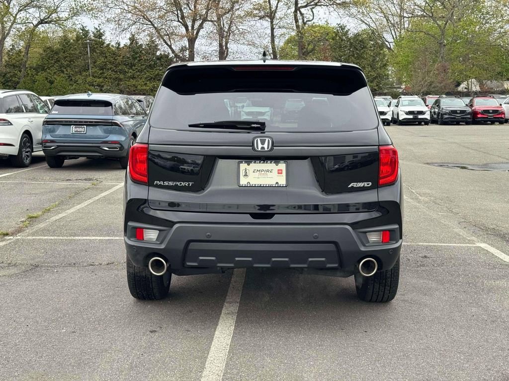 Used 2023 Honda Passport EX-L image 6
